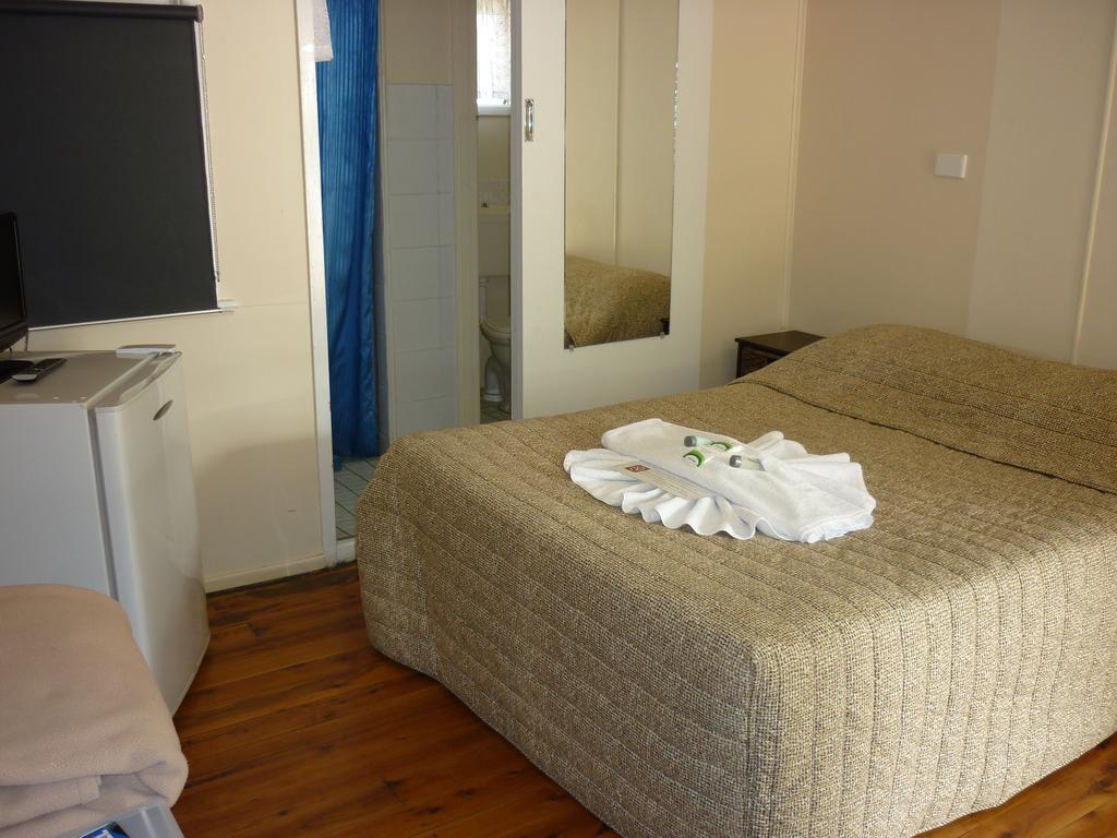 Roma Aussie Tourist Park Motel Dış mekan fotoğraf